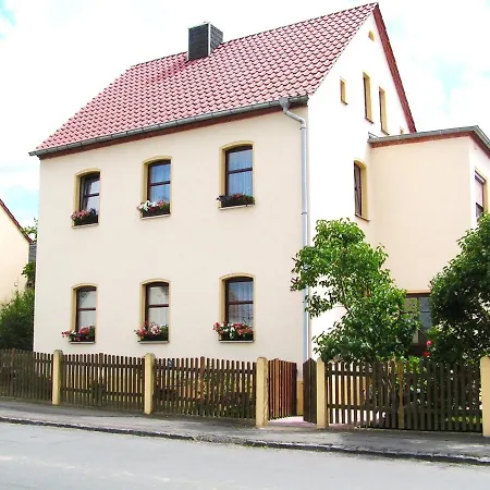 Ferienwohnung3 Apartamento *